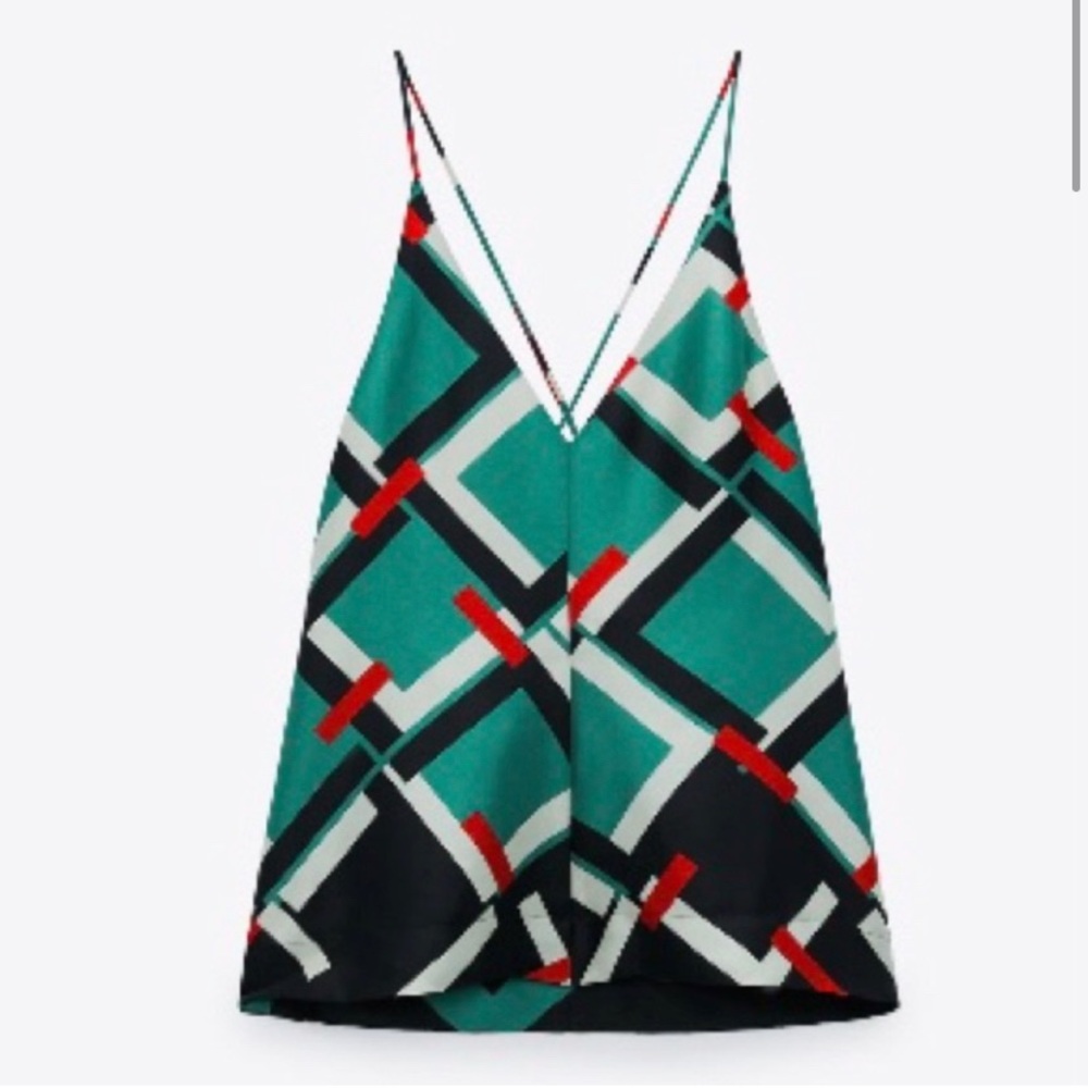 Zara | geometric print top size large - Picture 2 of 6